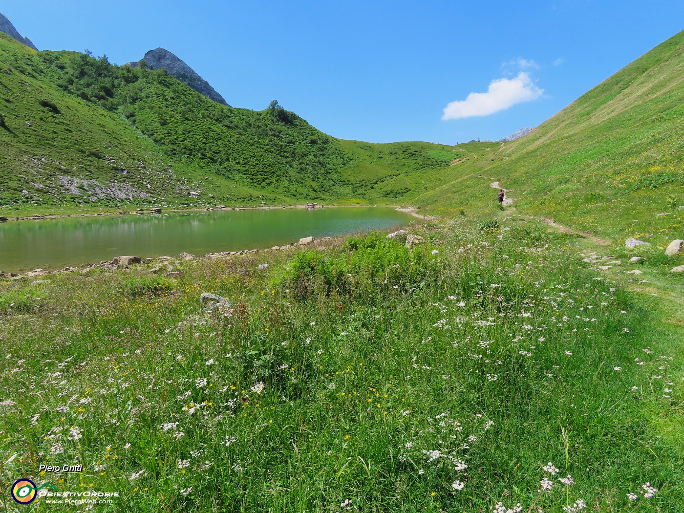 50 Risaliamo dal lago al Passo.JPG